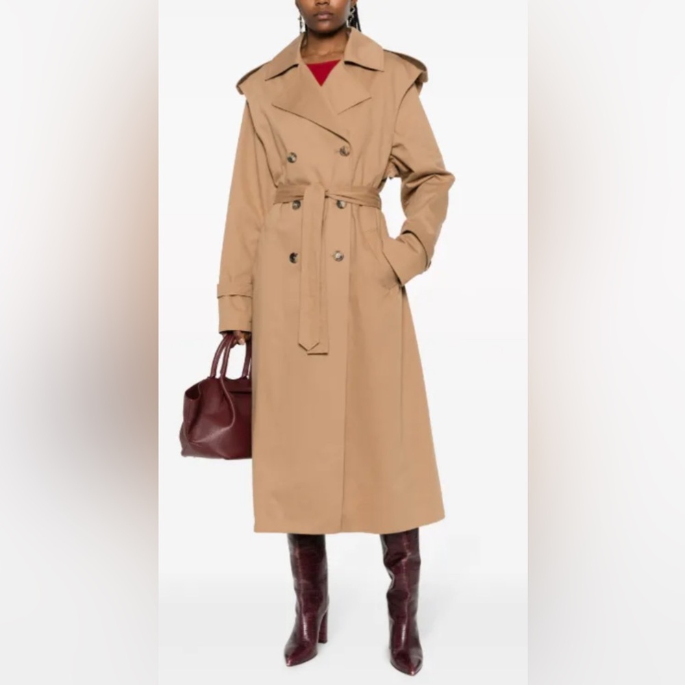 NWT ARMARIUM double-breasted belted trench coat Size IT 44. US $3025. Runs large